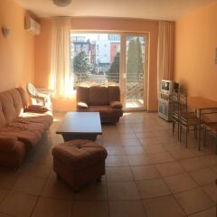 Апартаменты La Playa Apartments комната для гостей фото 3