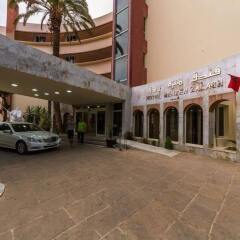 Отель Menzeh Zalagh Hotel Марокко, Фес - 1 отзыв об отеле, цены и фото номеров - забронировать отель Menzeh Zalagh Hotel онлайн парковка