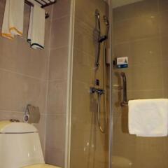 Отель City Comfort Inn Guangzhou Tianpingjia Metro Station Branch 2* Стандартный номер с различными типами кроватей фото 4