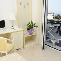 Отель Residence Suite Smeraldo Италия, Риччоне - отзывы, цены и фото номеров - забронировать отель Residence Suite Smeraldo онлайн удобства в номере
