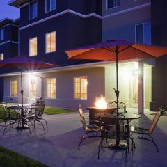 Отель GrandStay Residential Suites - Eau Claire фото 4