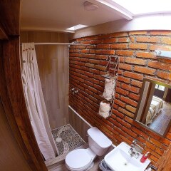 Отель Calle Berlin Мехико ванная
