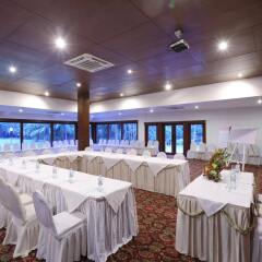 Отель Club Palm Bay