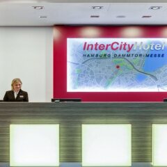 Отель IntercityHotel Hamburg Dammtor-Messe интерьер отеля фото 3