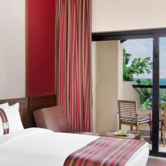 Отель Holiday Inn Resort Dead Sea Иордания, Ма-Ин - 2 отзыва об отеле, цены и фото номеров - забронировать отель Holiday Inn Resort Dead Sea онлайн балкон