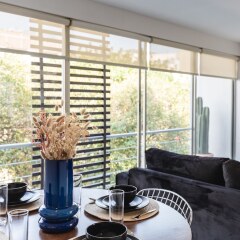 Апартаменты Bright 2BR Condesa Apartment With Balcony Мехико комната для гостей фото 5