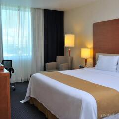 Отель Holiday Inn Express Puebla комната для гостей фото 5