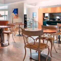 Отель Hilton Rome Airport гостиничный бар