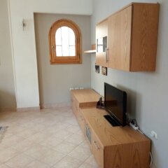 Отель Divers Lodge комната для гостей