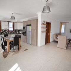 KAY7500 Villa Defne 3 Bedrooms Турция, Кесилер - отзывы, цены и фото номеров - забронировать отель KAY7500 Villa Defne 3 Bedrooms онлайн комната для гостей фото 3