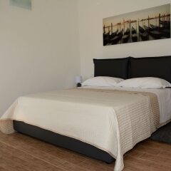 Отель Venice Guest House Италия, Спинеа - отзывы, цены и фото номеров - забронировать отель Venice Guest House онлайн комната для гостей