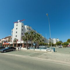 Отель Crown Resorts Elamaris Кипр, Протарас - 4 отзыва об отеле, цены и фото номеров - забронировать отель Crown Resorts Elamaris онлайн парковка