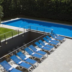 Отель Mercure Atenea Aventura бассейн