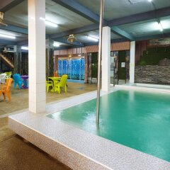 Zen Rooms Rama 3 - Hostel Бангкок бассейн