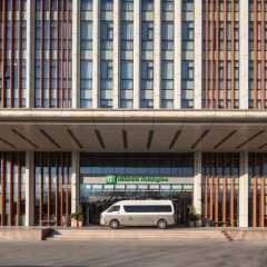 Отель Holiday Inn Beijing Airport Zone парковка