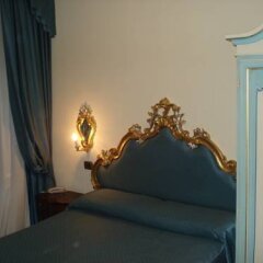 Отель Guest House Piccolo Vecellio Италия, Венеция - отзывы, цены и фото номеров - забронировать отель Guest House Piccolo Vecellio онлайн комната для гостей фото 2