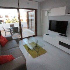 Отель Penthouse Apartment Secreto de la Zenia Испания, Ориуэла - отзывы, цены и фото номеров - забронировать отель Penthouse Apartment Secreto de la Zenia онлайн комната для гостей фото 2