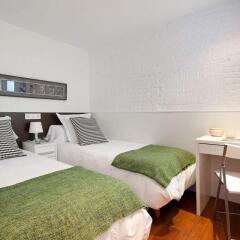 Отель Enjoybcn Sagrada Familia Apartments Испания, Барселона - отзывы, цены и фото номеров - забронировать отель Enjoybcn Sagrada Familia Apartments онлайн комната для гостей фото 2