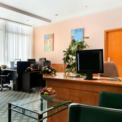 Отель Radisson Blu Hotel & Resort ОАЭ, Эль-Айн - отзывы, цены и фото номеров - забронировать отель Radisson Blu Hotel & Resort онлайн интерьер отеля