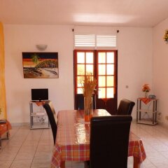 Apartment With 3 Bedrooms in Le Gosier, With Wonderful Mountain View, Furnished Terrace and Wifi - 6 km From the Beach in Le Gosier, France from 142$, photos, reviews - zenhotels.com photo 4