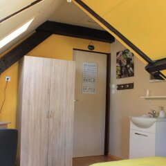 Отель B&B Huyze Uthopia спа