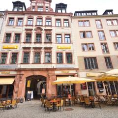 Five Elements Hostel Leipzig пляж