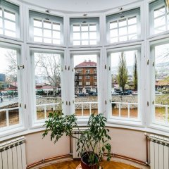 Spacious 3Bdr Apt with a Balcony in The Center! in Sarajevo, Bosnia and Herzegovina from 114$, photos, reviews - zenhotels.com entertainment