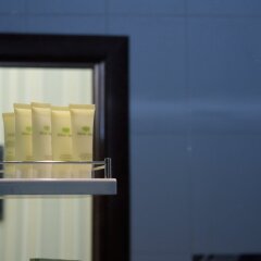 Гостиница Holiday Hotel в Калуге 1 отзыв об отеле, цены и фото номеров - забронировать гостиницу Holiday Hotel онлайн Калуга удобства в номере фото 2
