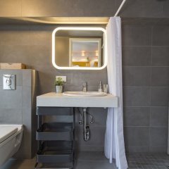 Embassy Apartments Downtown in Reykjavik, Iceland from 340$, photos, reviews - zenhotels.com bathroom