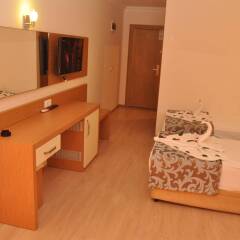 Grand Atilla Hotel балкон