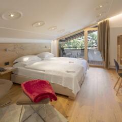 Отель Swiss Alpine Hotel Allalin Швейцария, Церматт - отзывы, цены и фото номеров - забронировать отель Swiss Alpine Hotel Allalin онлайн комната для гостей