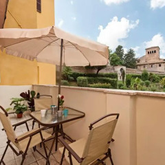 Апартаменты Laterano Apartment балкон