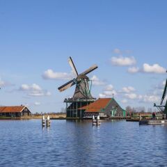 Отель DoubleTree by Hilton Hotel Amsterdam - NDSM Wharf Нидерланды, Амстердам - отзывы, цены и фото номеров - забронировать отель DoubleTree by Hilton Hotel Amsterdam - NDSM Wharf онлайн бассейн фото 2