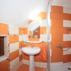 Pensiunea "La Ivan" in Padis, Romania from 51$, photos, reviews - zenhotels.com bathroom