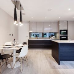 Апартаменты Homely and Chic 2 Bed Apartment Лондон в номере фото 2