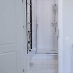 Отель APARTEL Plac Unii Lubelskiej Studio Польша, Варшава - отзывы, цены и фото номеров - забронировать отель APARTEL Plac Unii Lubelskiej Studio онлайн ванная фото 2