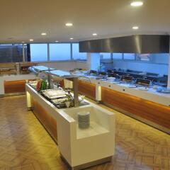 Отель Sunshine Holiday Resort в номере