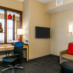 Cambria Hotel Columbus - Polaris удобства в номере