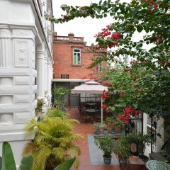 Отель Little White House Xiamen Gulangyu Китай, Сямынь - отзывы, цены и фото номеров - забронировать отель Little White House Xiamen Gulangyu онлайн балкон