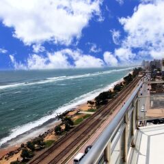 Mirage Hotel Colombo пляж