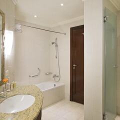 Отель City Seasons Suites Dubai Дубай ванная фото 2
