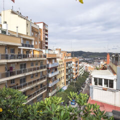 Отель Atico Terraza And Barbacoa Park Guell Барселона фото 5