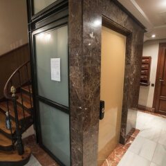 Отель Apartamento Luxury I Испания, Мадрид - отзывы, цены и фото номеров - забронировать отель Apartamento Luxury I онлайн интерьер отеля фото 2