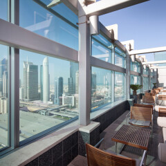 Отель Jumeirah Living - World Trade Centre Residence балкон