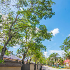 Отель Cinta Sayang Resort пляж фото 2