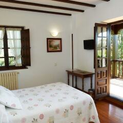 Hotel Siglo XVIII сейф в номере