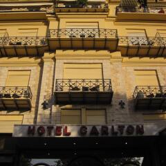 Отель Carlton гостиничный бар