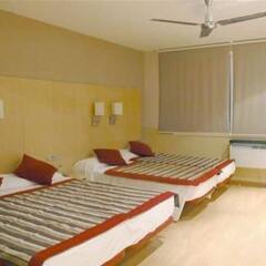 Отель Hostal Bcn Port Испания, Барселона - 3 отзыва об отеле, цены и фото номеров - забронировать отель Hostal Bcn Port онлайн комната для гостей фото 2