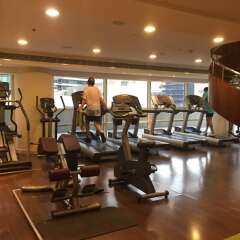 Отель HiGuests Vacation Homes - Al Sahab 2 фитнесс-зал