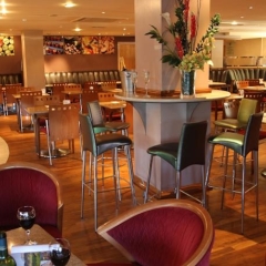 Отель Travelodge Glasgow Airport Пейсли гостиничный бар
